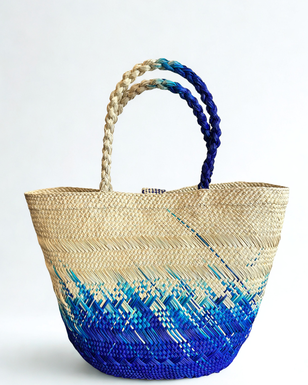 Bolso de playa de palma de iraca tejido a mano